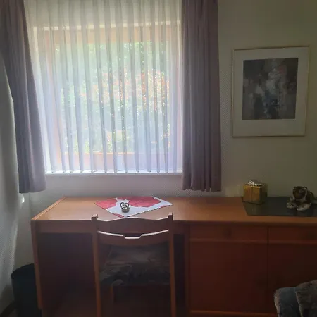 Haus Goldregen - App. 223 דירה